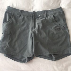 NWOT North Face Shorts